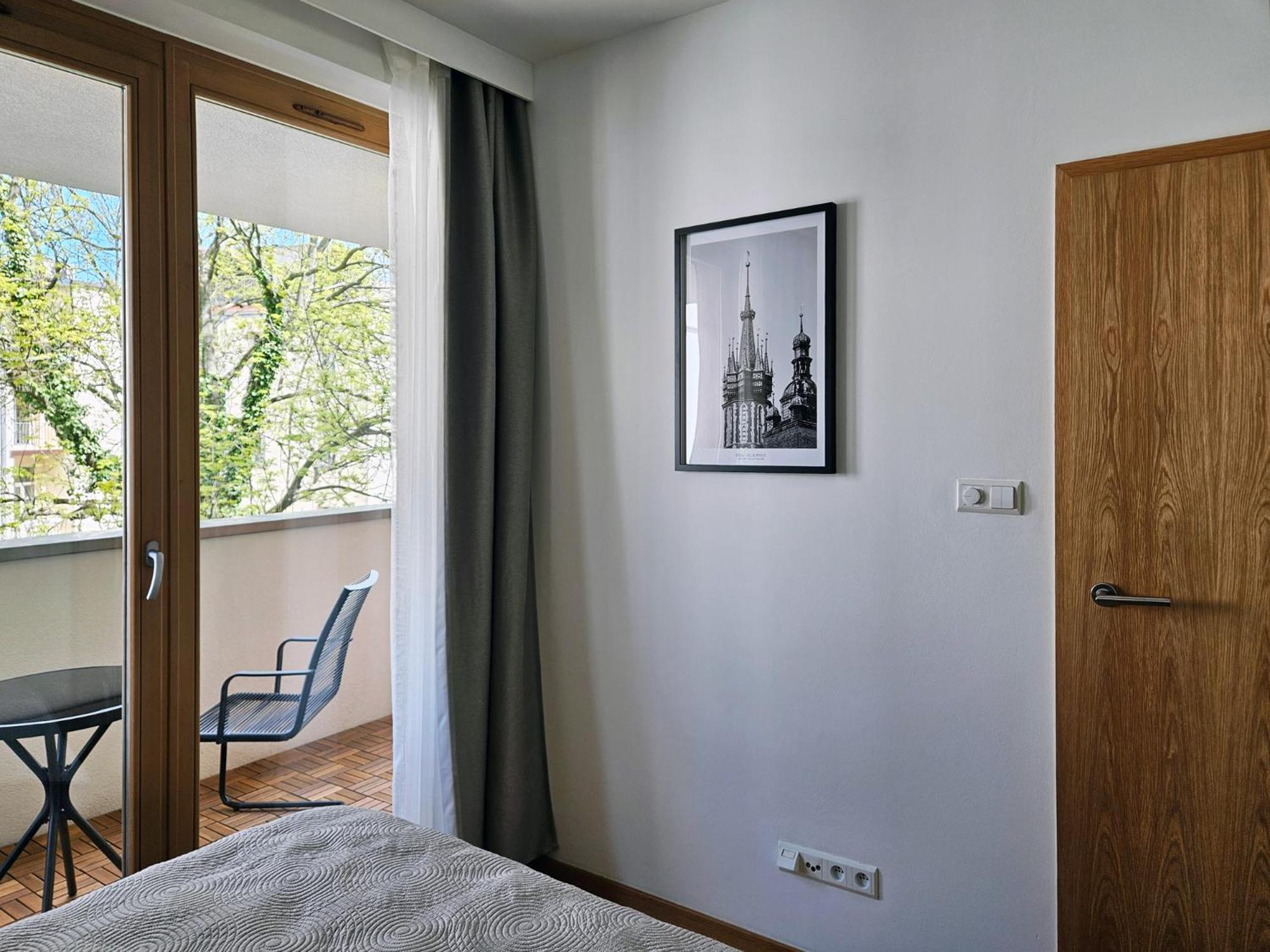 Old Town Plaza Apartment クラクフ エクステリア 写真